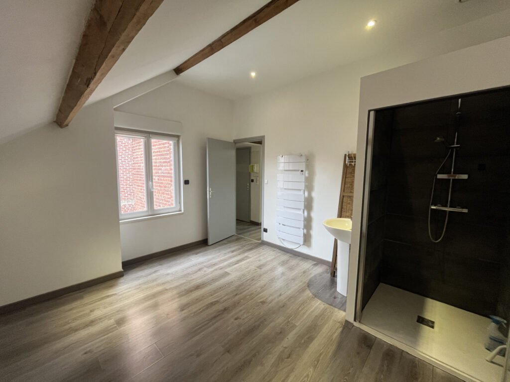 Appartement à louer, 1m², Saint-Quentin