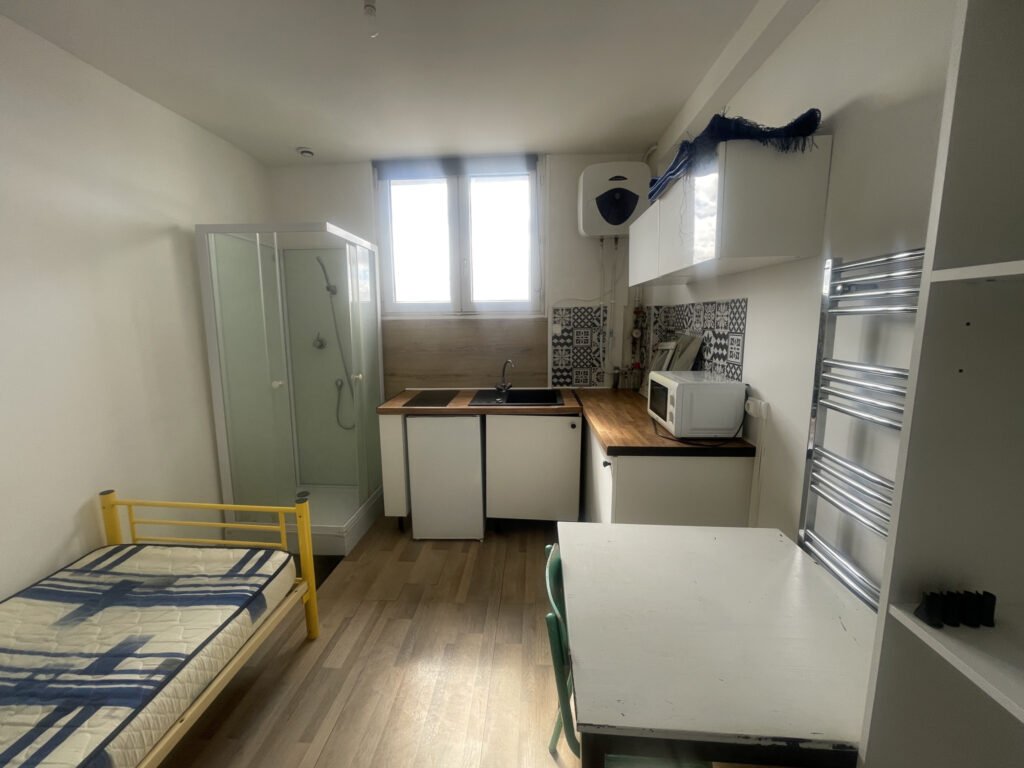Appartement à louer, 1m², Saint-Quentin
