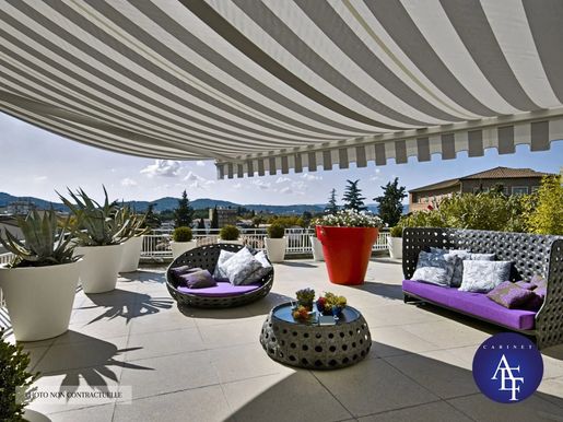 Appartement 4 pièces 113 m² · à Nice · 113 m² · 2 120 000 €