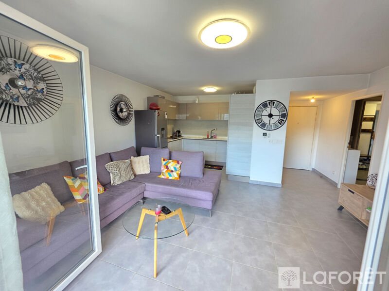 Appartement à vendre, 61m², Carros