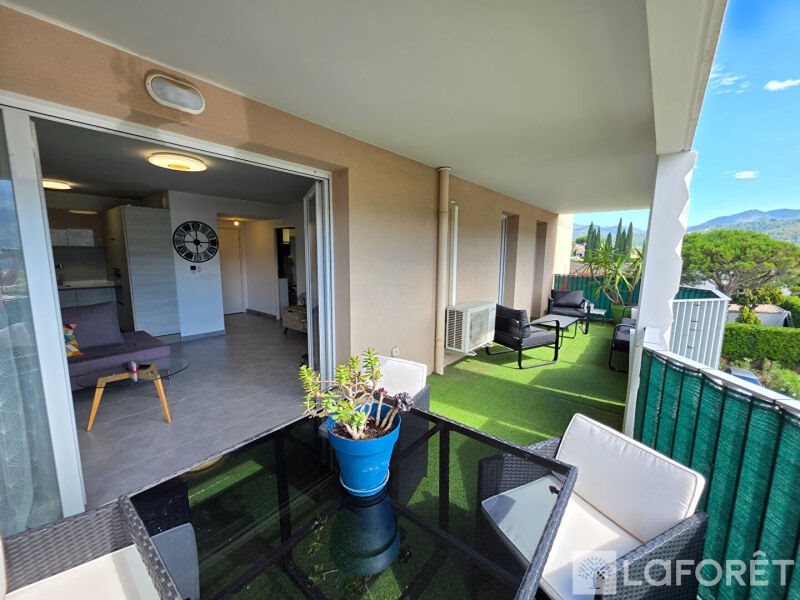 Appartement à vendre, 61m², Carros