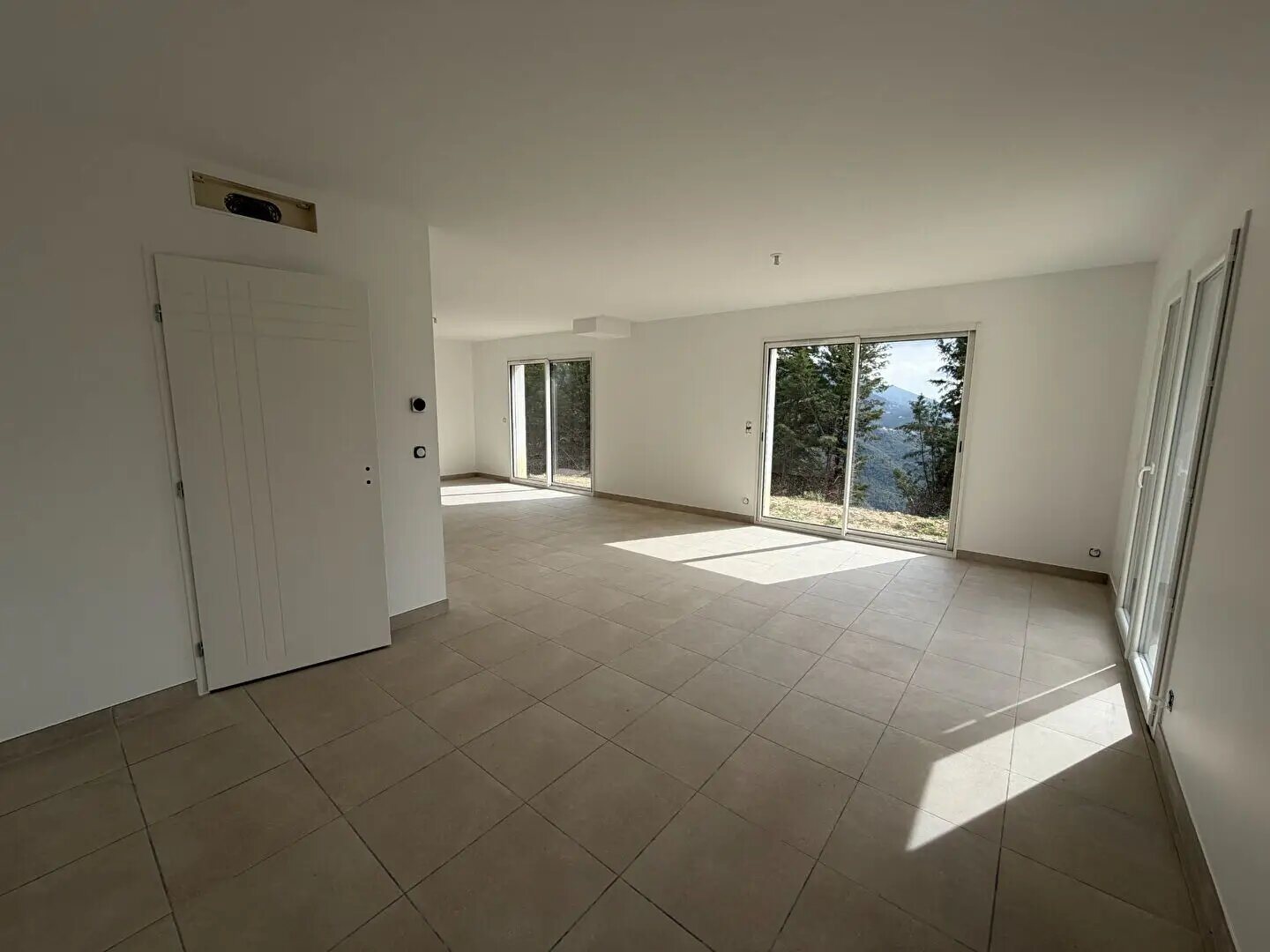 Maison à vendre, 100m², La Roquette-sur-Var