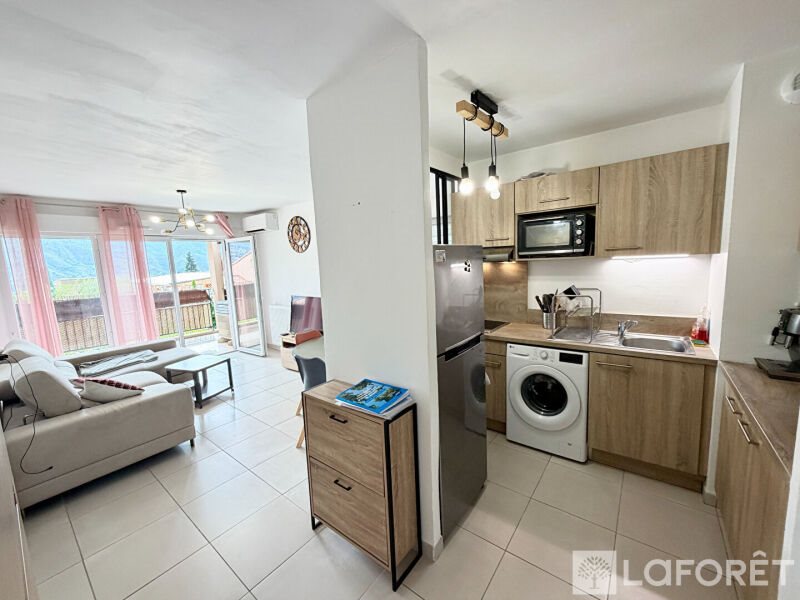 Appartement à louer, 38m², Carros