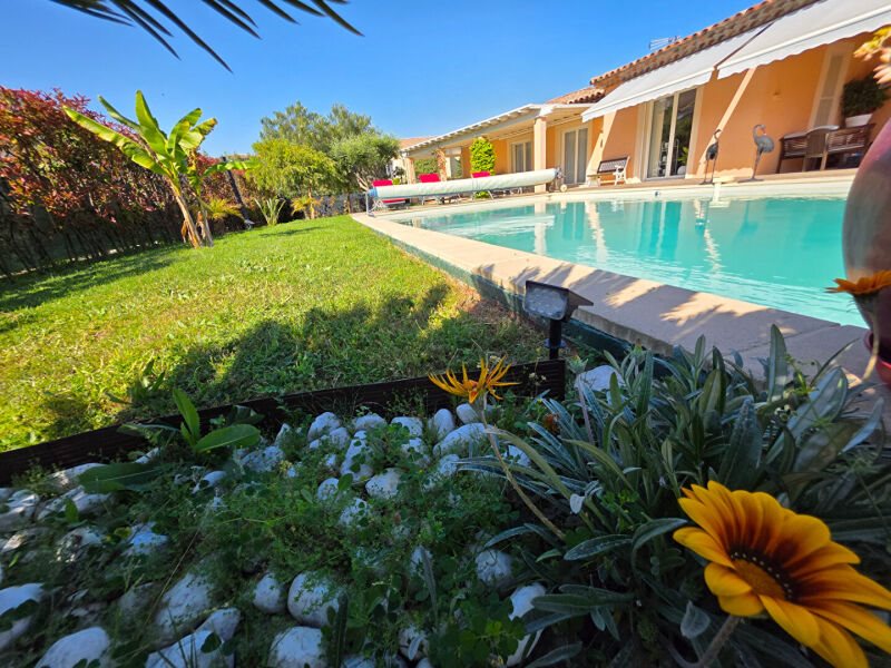 Maison à vendre, 143m², Carros