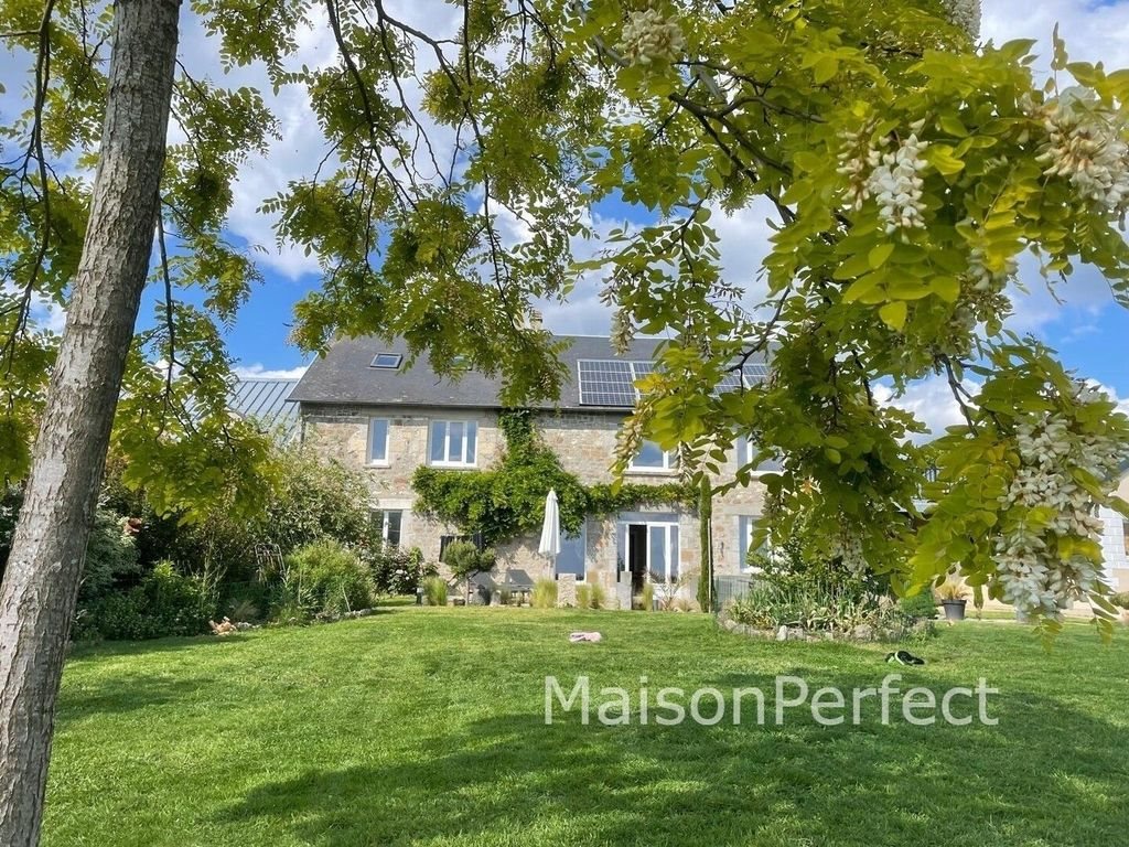 Maison à vendre, 377m², Saint-Calais-du-Désert