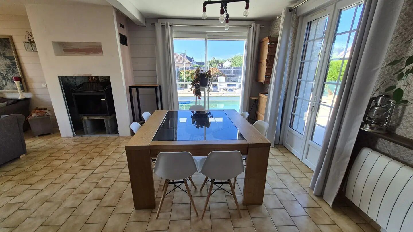 Maison à vendre, 133m², La Suze-sur-Sarthe