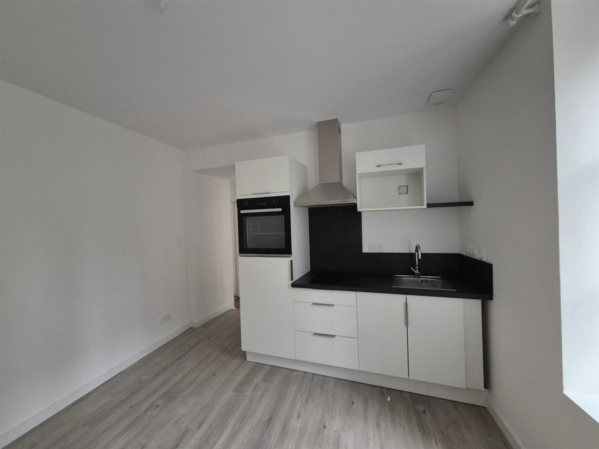 Appartement à louer, 27m², Saint-Aubin-du-Cormier