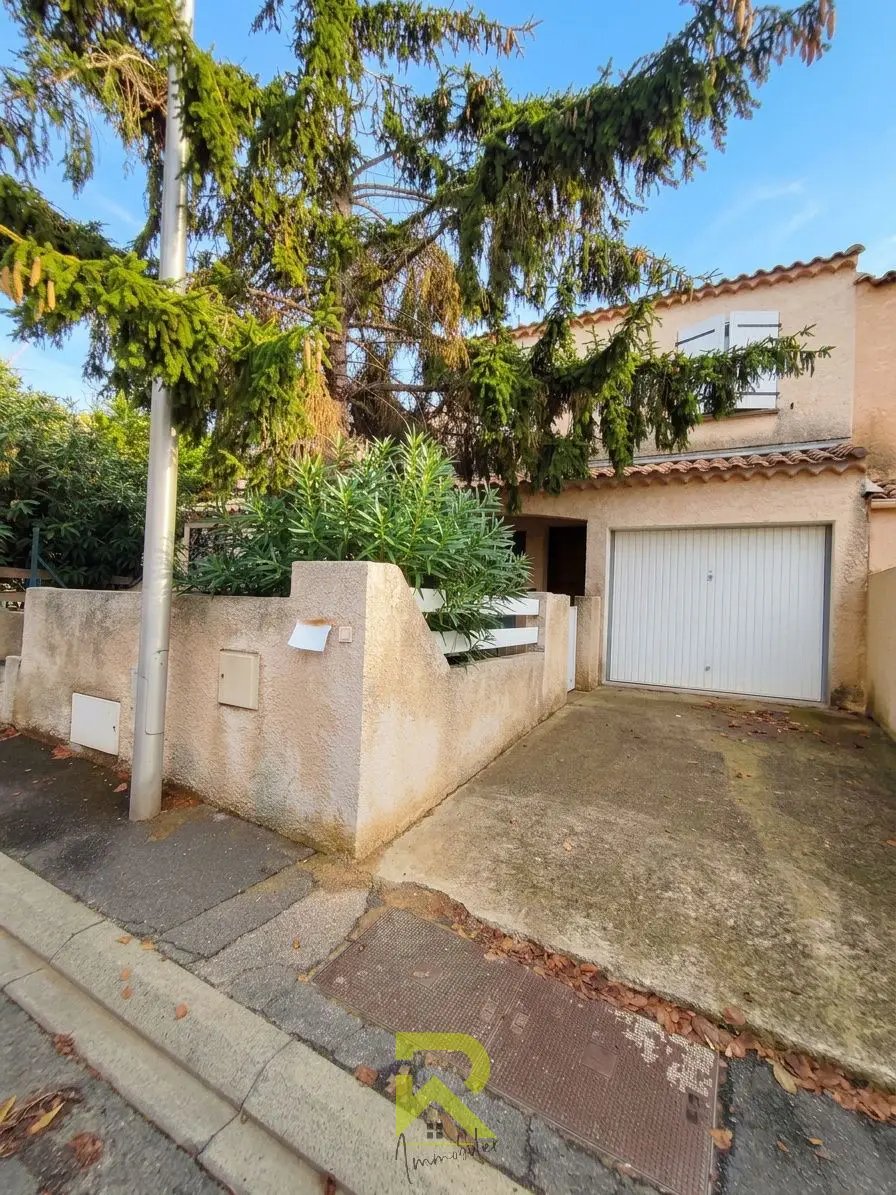 Maison à vendre, 4m², Béziers
