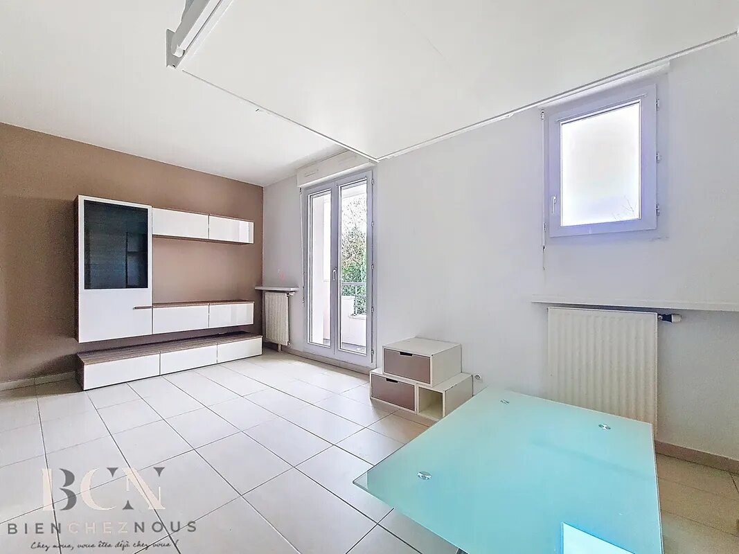 Appartement à louer, 26m², Domont