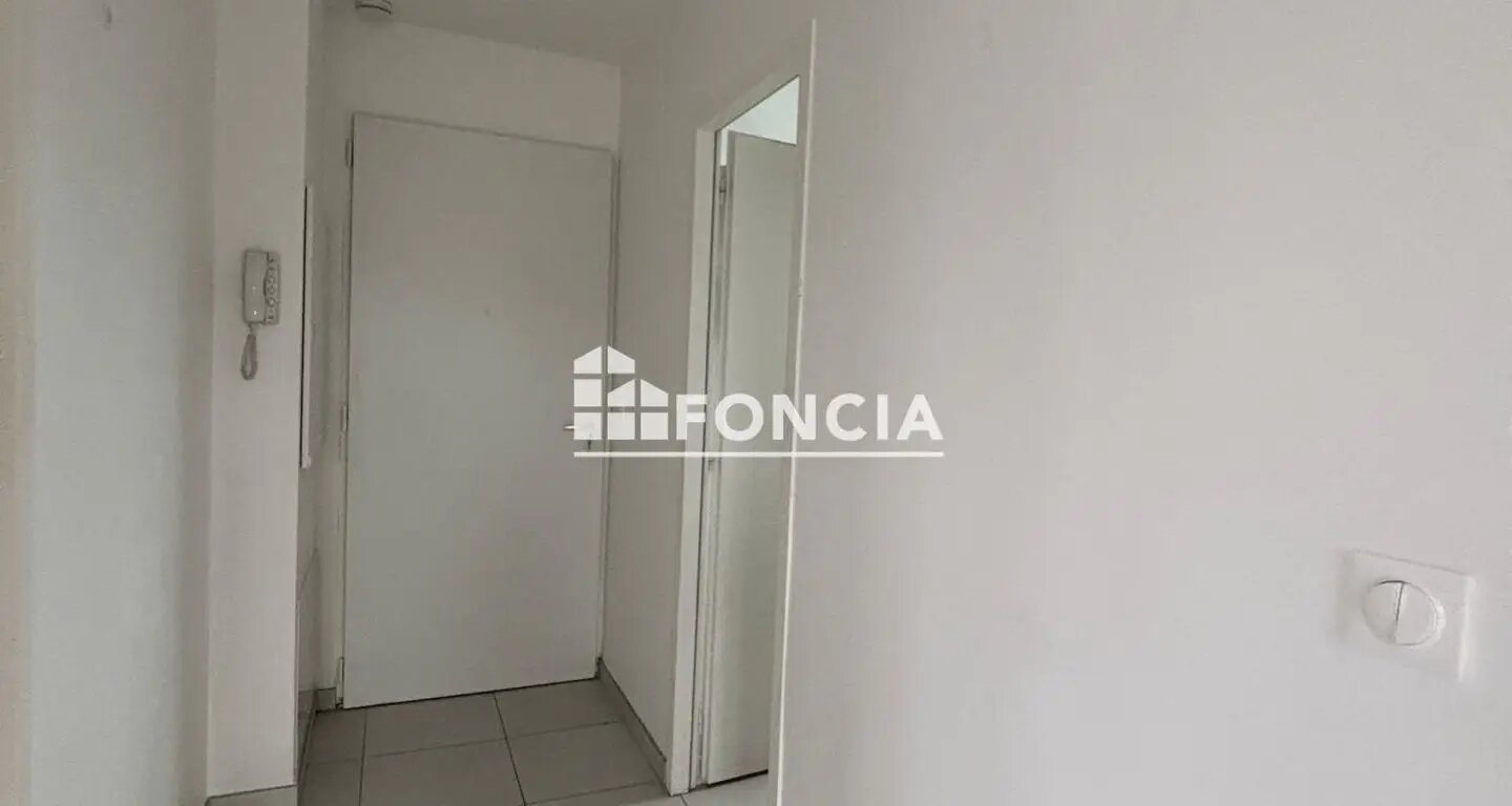 Appartement à louer, 36m², Villaines-sous-Bois