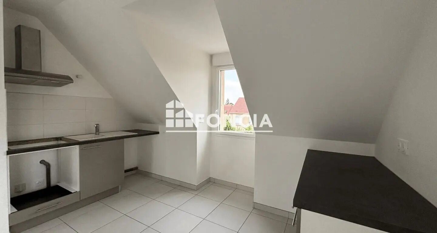 Appartement à louer, 36m², Villaines-sous-Bois