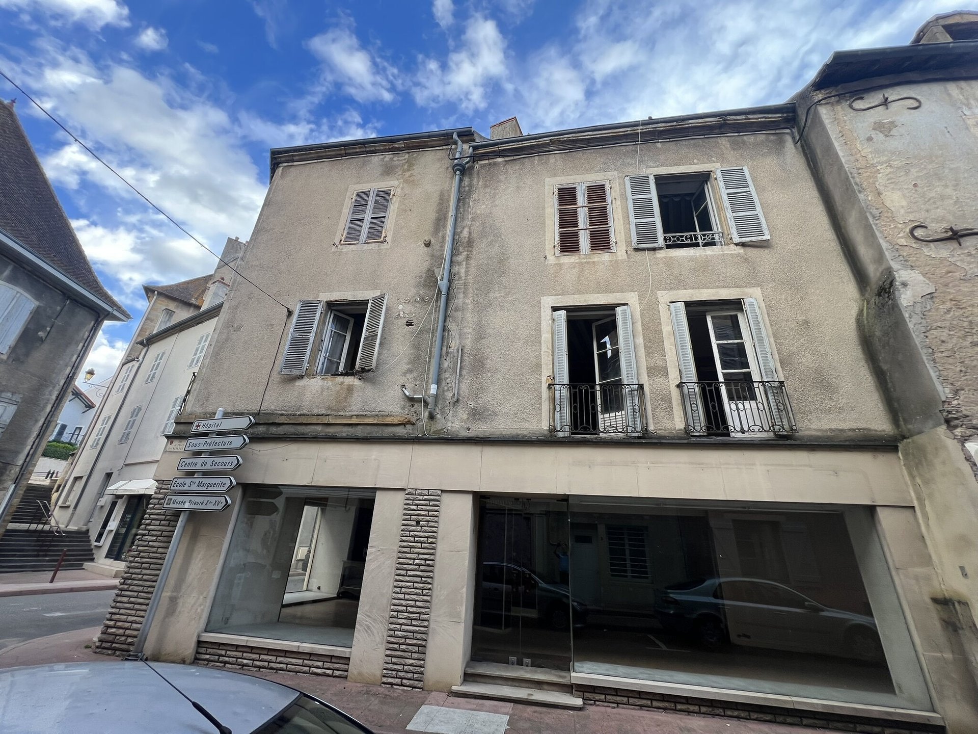 Appartement à vendre, 200m², Charolles