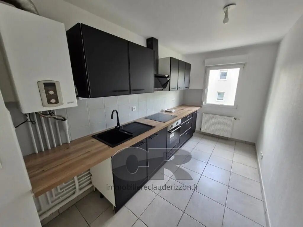 Appartement à louer, 56m², Mey