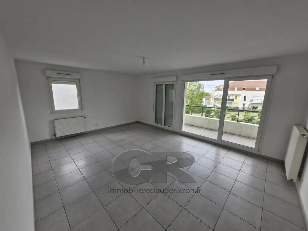 Appartement à louer, 56m², Mey