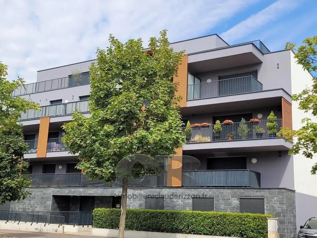 Appartement à louer, 66m², Manom