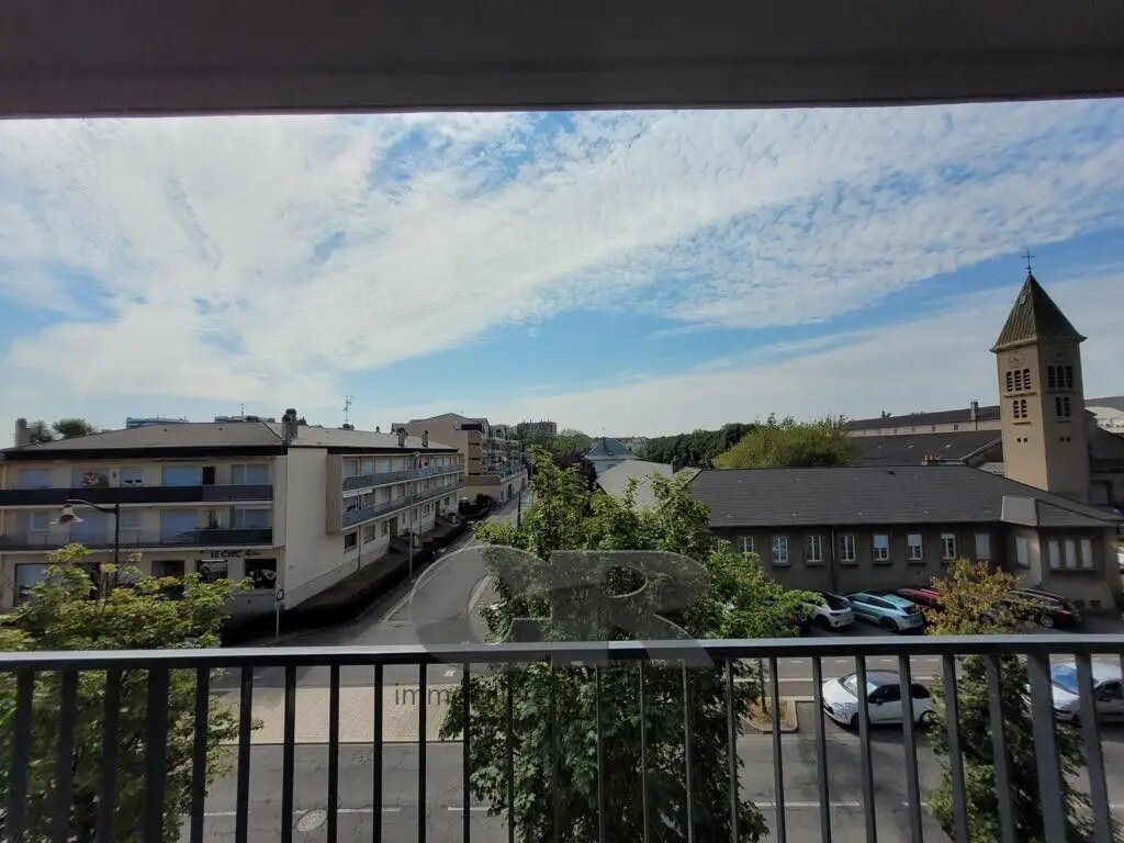 Appartement à louer, 66m², Manom