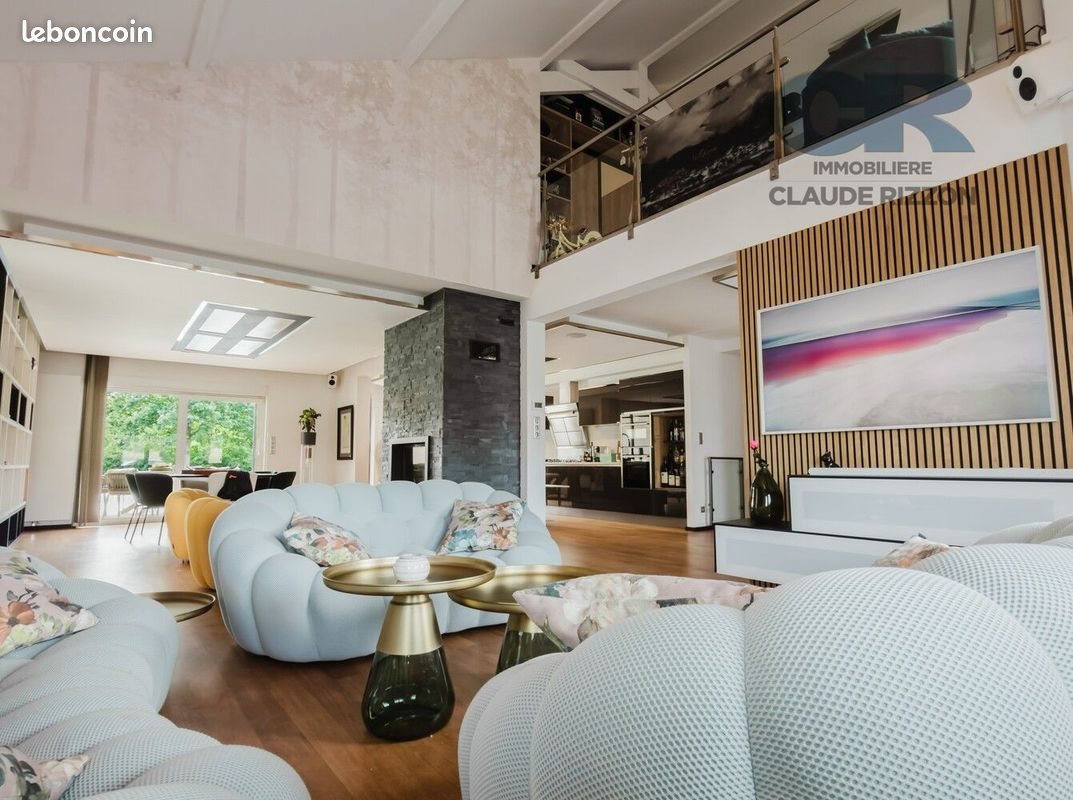 Maison à vendre, 250m², Corny-sur-Moselle