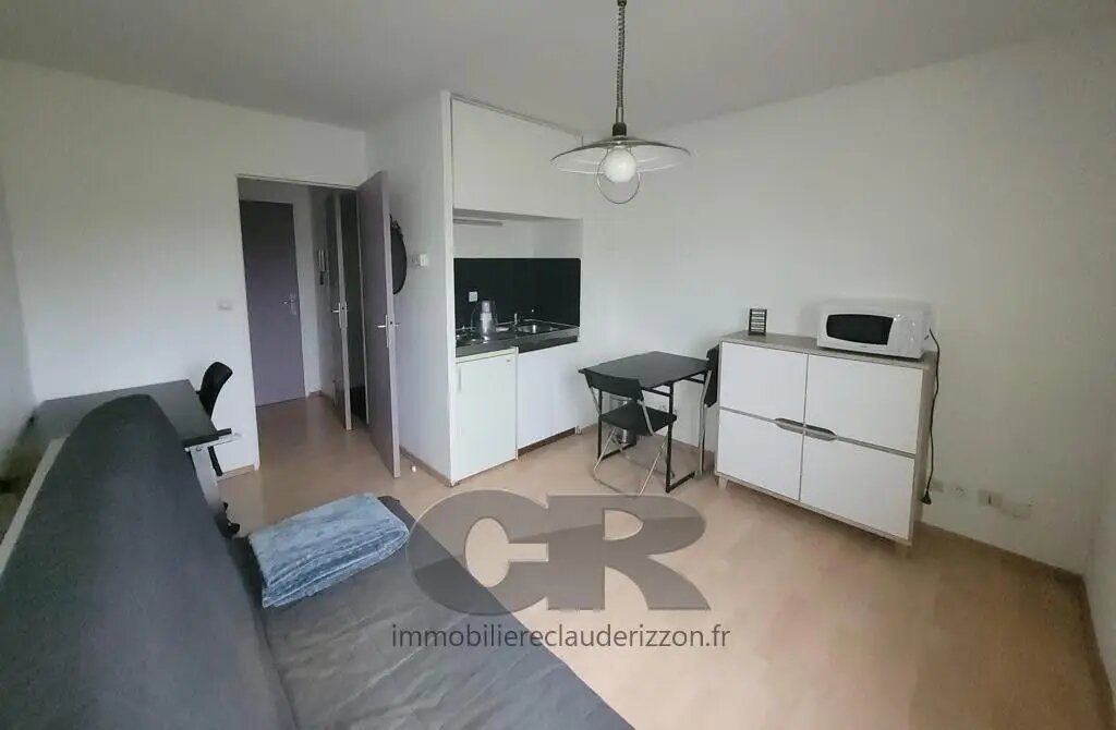Appartement à louer, 19m², Metz