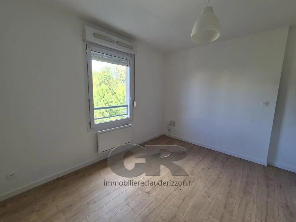 Appartement à louer, 19m², Mey