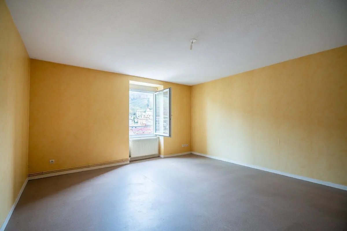 Appartement à vendre, 80m², Cours-la-Ville