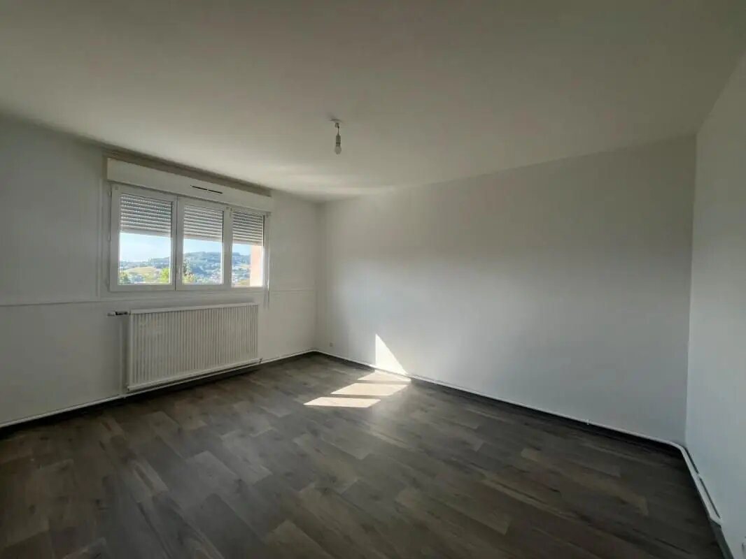 Appartement à louer, 61m², Cours-la-Ville