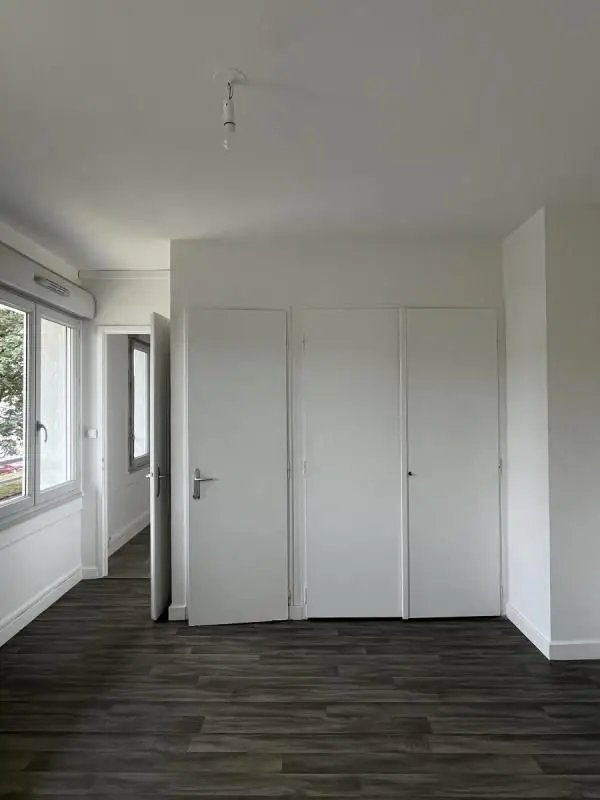 Appartement à louer, 78m², Condrieu