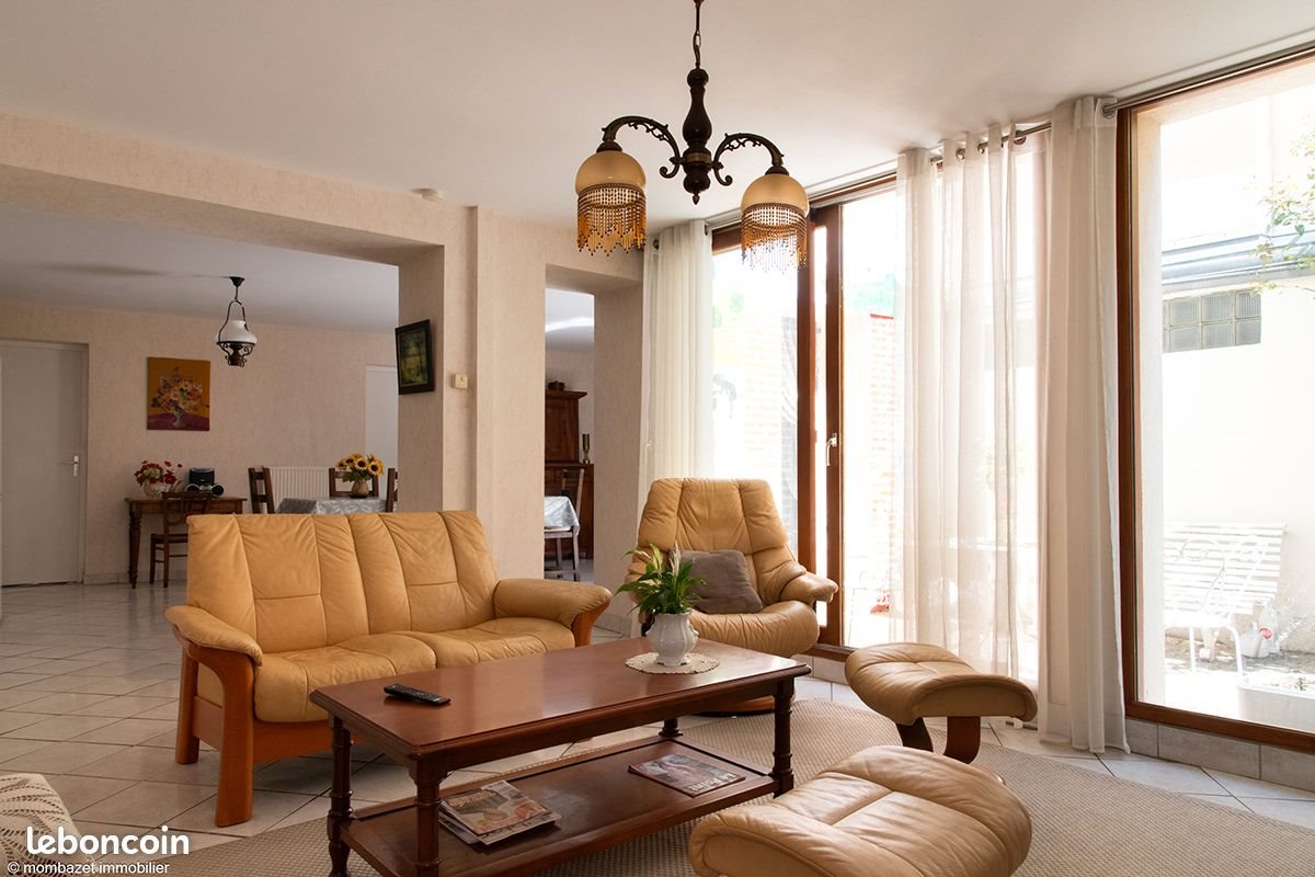 Appartement à vendre, 108m², Châtel-Guyon