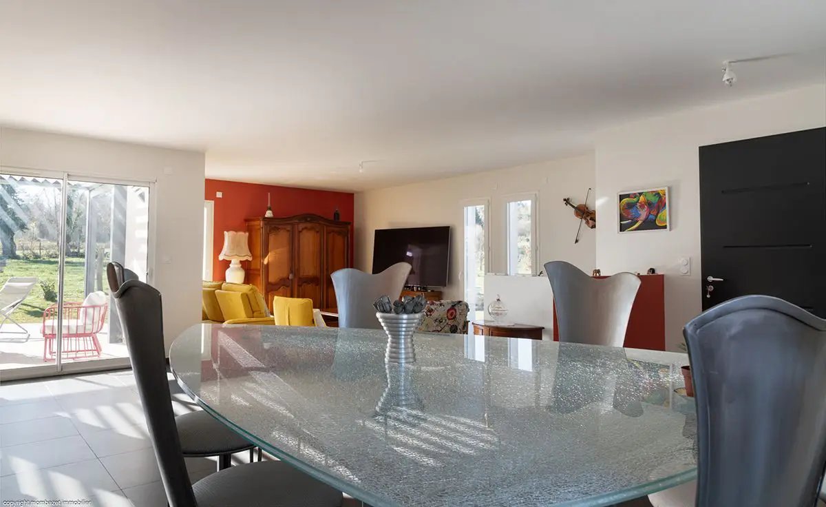 Maison à vendre, 123m², Charbonnières-les-Varennes