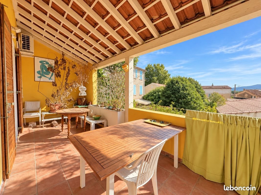 Maison à vendre, 180m², Carnoules