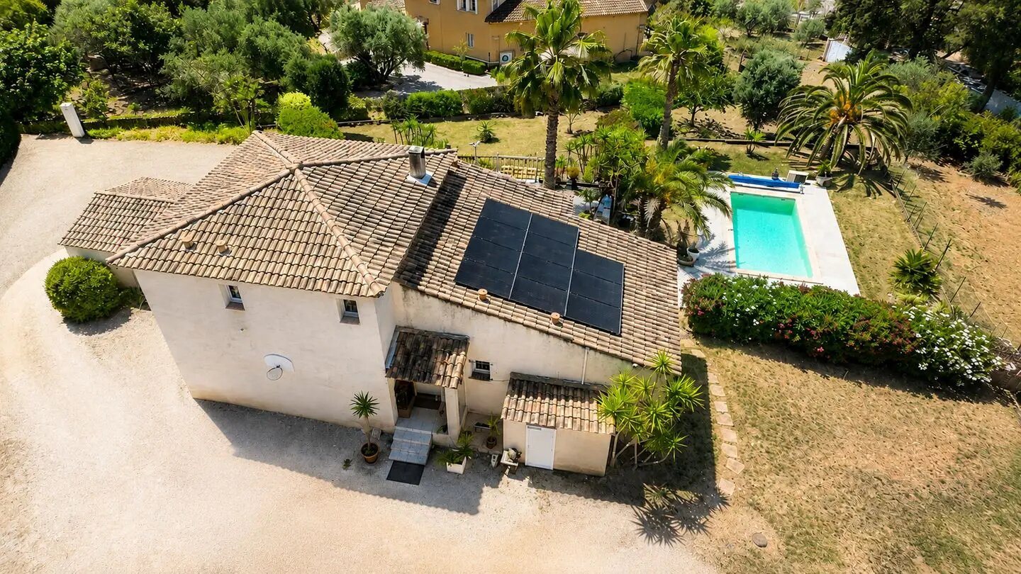 Maison à vendre, 150m², Carnoules