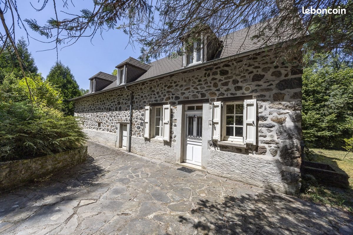 Maison à vendre, 111m², Ally