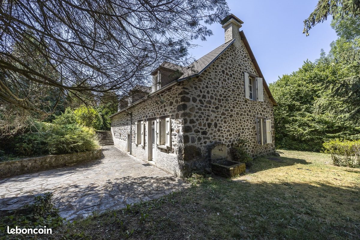 Maison à vendre, 111m², Ally