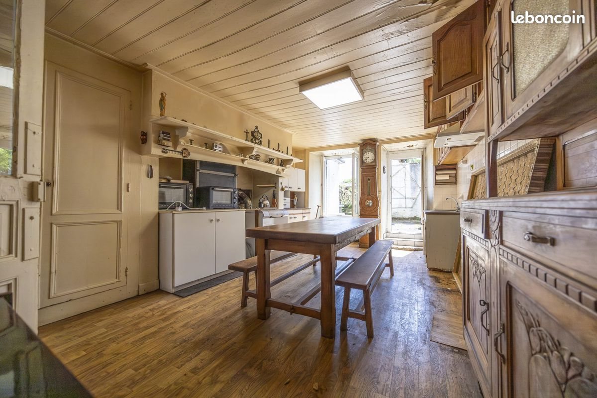 Maison à vendre, 101m², Pleaux