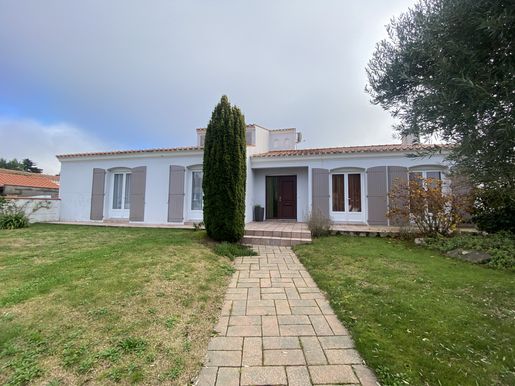 Maison 7 pièces 170 m² · à Bretignolles-sur-Mer · 170 m² · 651 000 €