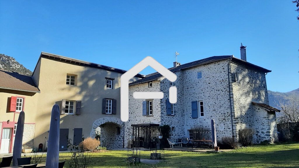Maison à vendre, 840m², Foix
