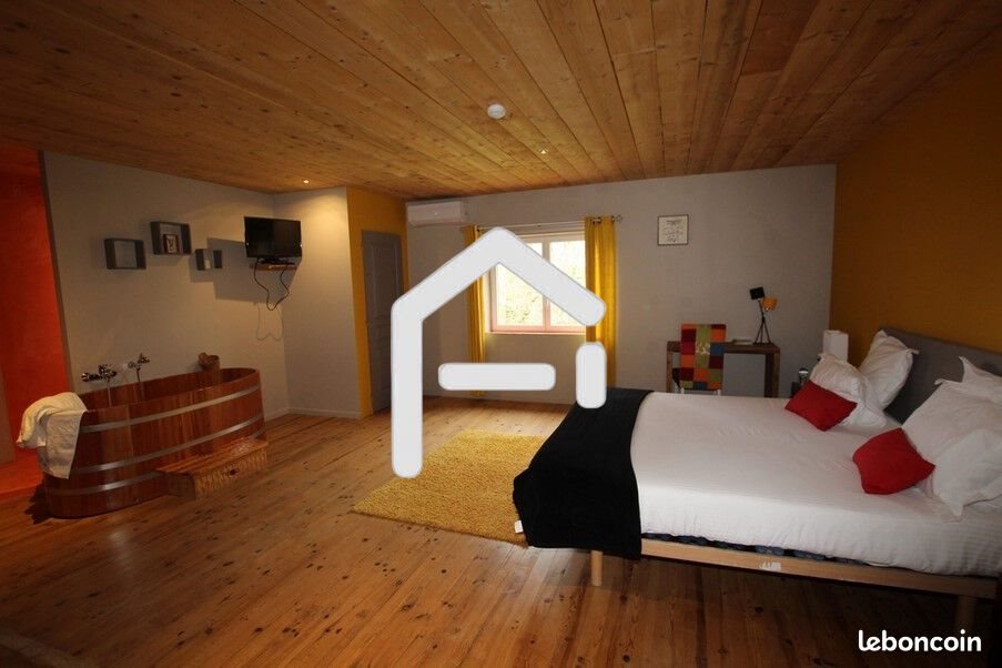 Maison à vendre, 943m², Lauzerte