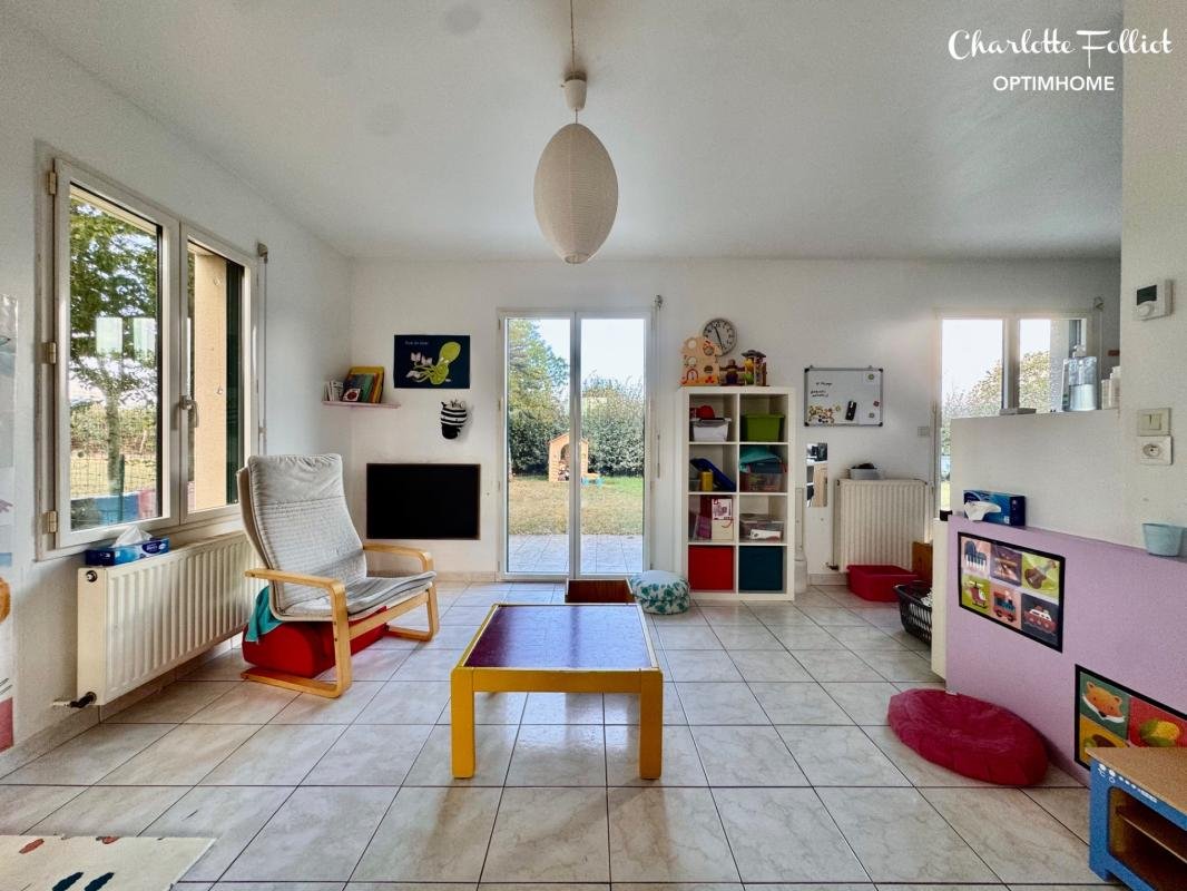 Maison à vendre, 97m², La Ville-ès-Nonais