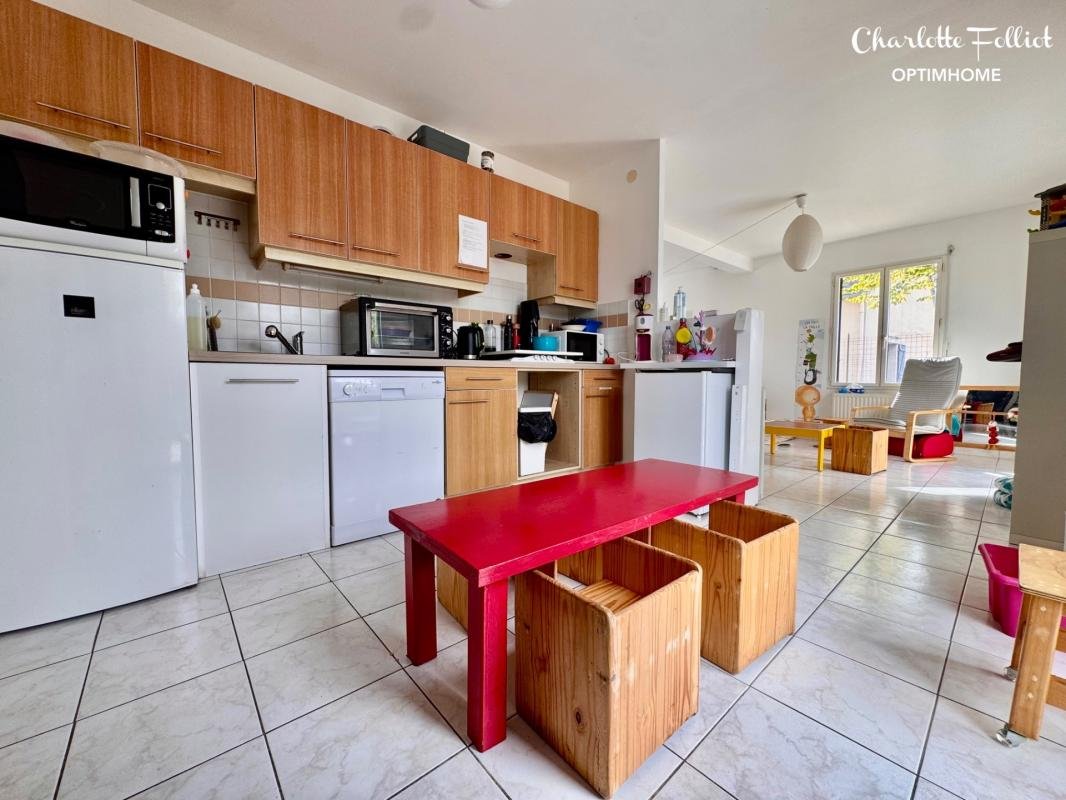 Maison à vendre, 97m², La Ville-ès-Nonais