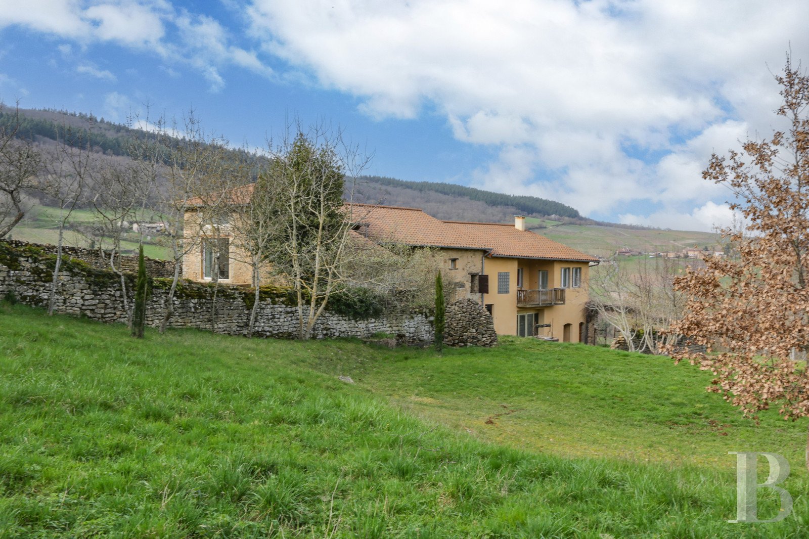 Maison à vendre, 220m², Vergisson