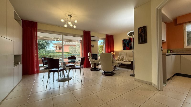 Appartement à vendre, 73m², Saint-Raphaël