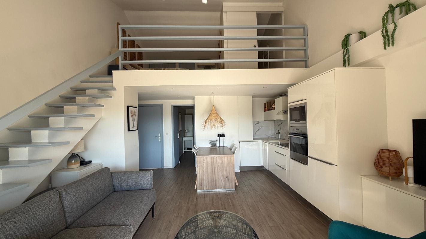 Appartement à vendre, 63m², Saint-Raphaël