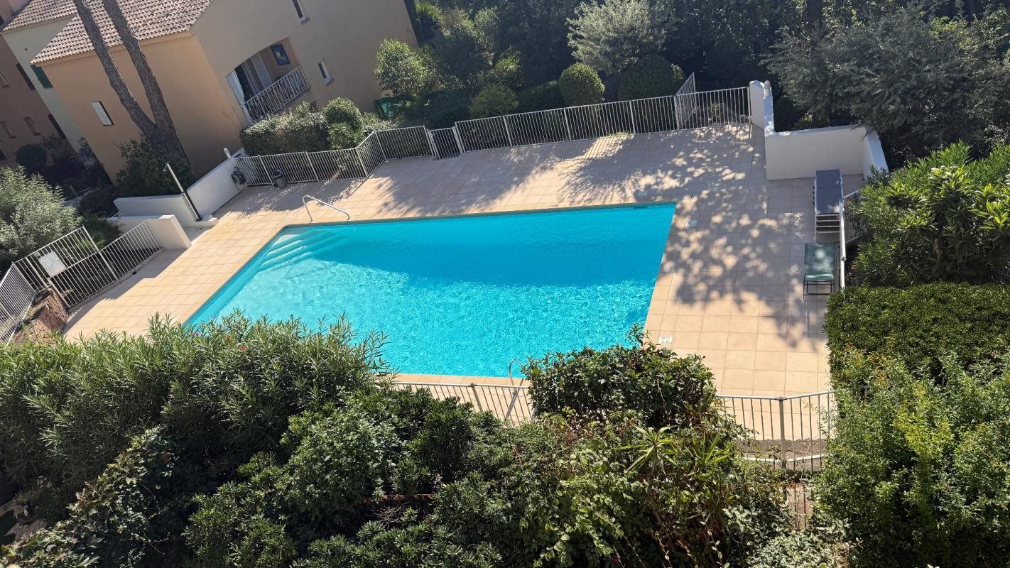 Appartement à vendre, 63m², Saint-Raphaël