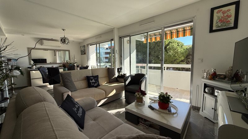 Appartement à vendre, 61m², Fréjus