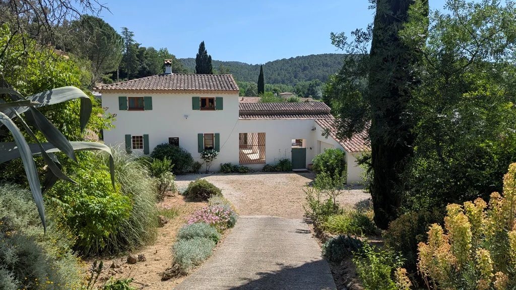 Maison à vendre, 161m², Carcès