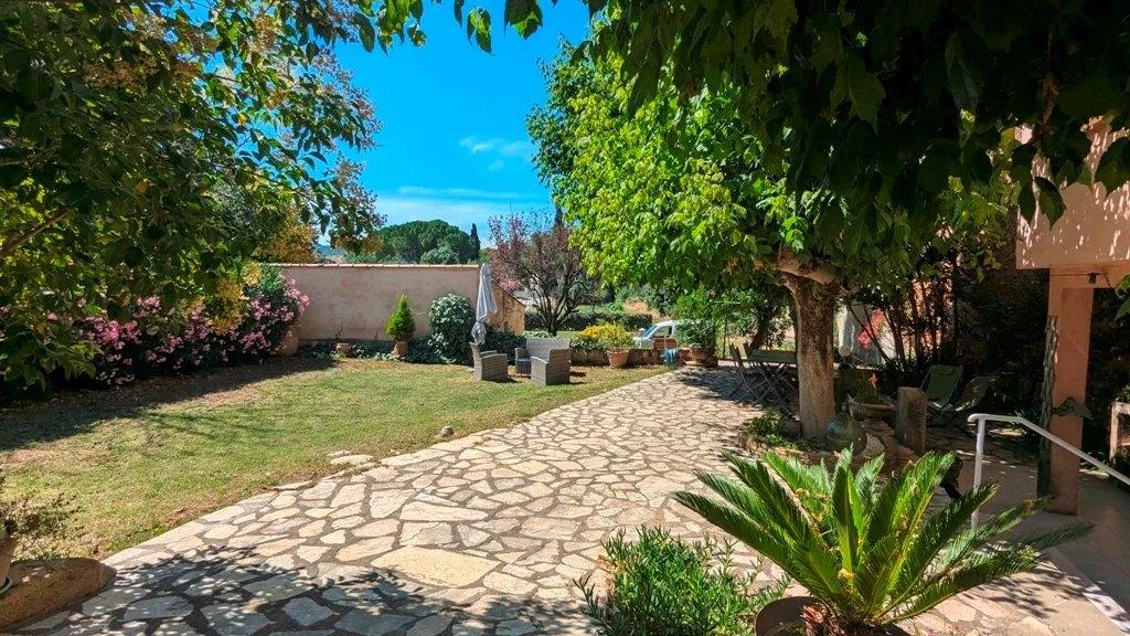 Maison à vendre, 108m², Montfort-sur-Argens
