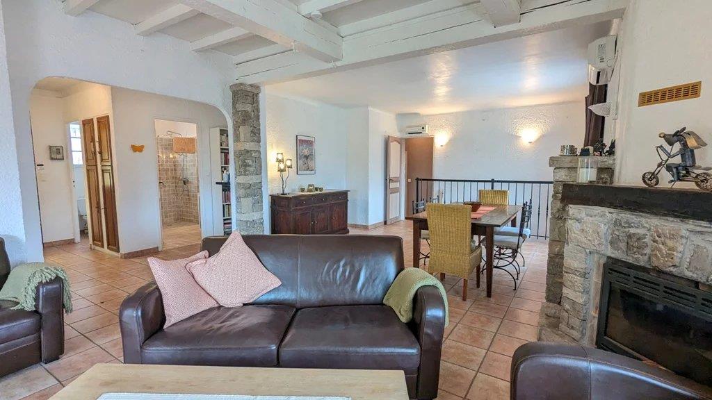 Maison à vendre, 150m², Carcès
