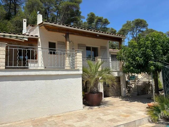 Maison à vendre, 89m², Carcès