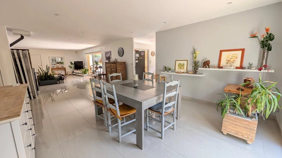 Maison à vendre, 163m², Carcès