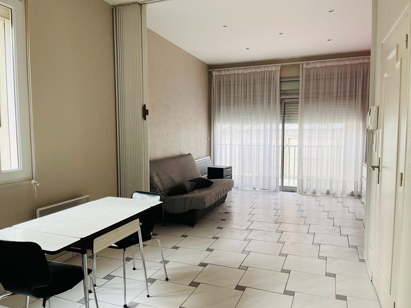 Appartement à louer, 32m², Saint-Quentin