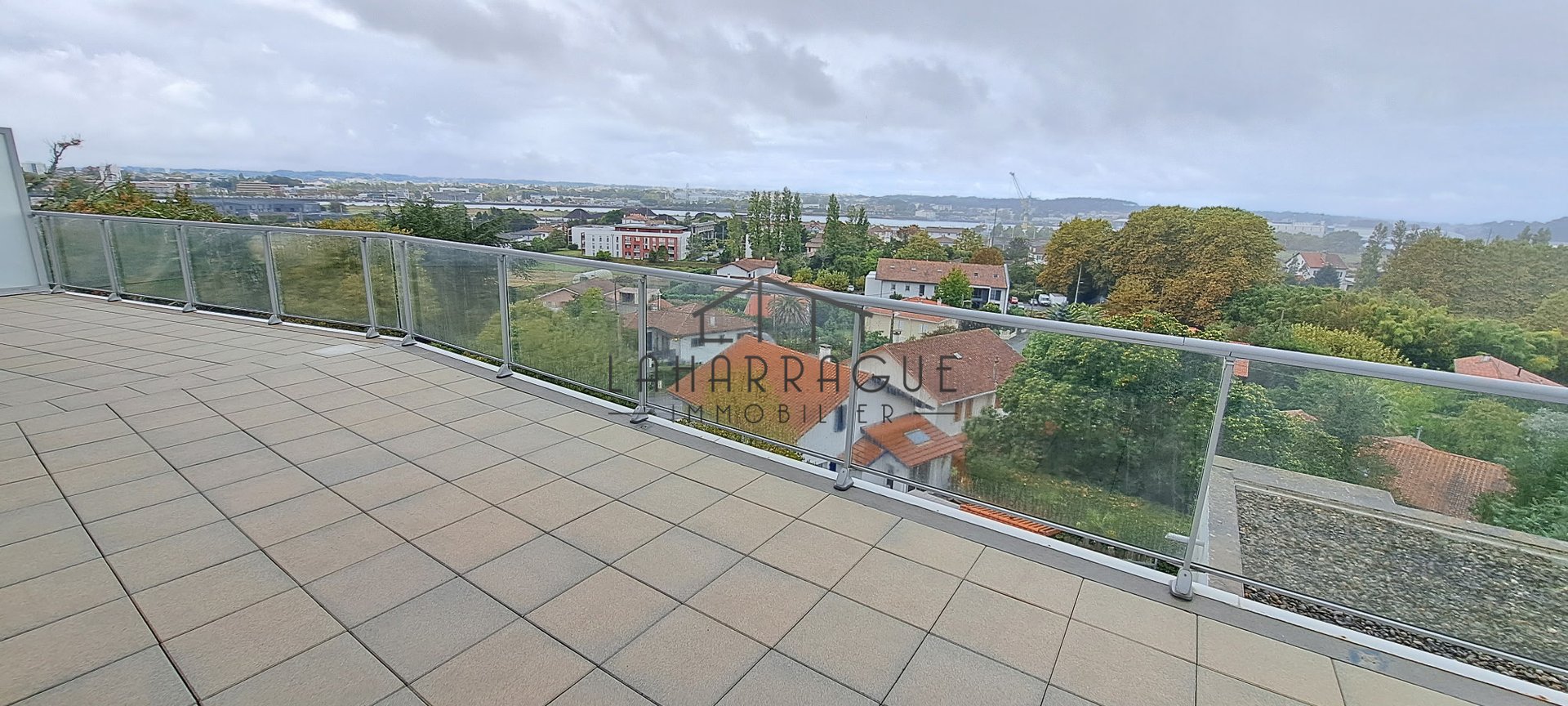 Appartement à louer, 91m², Bayonne